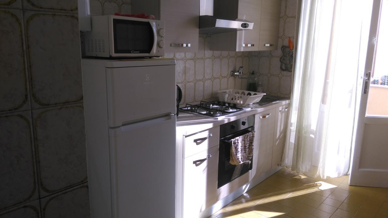 A Due Passi Dal Treno Appartement Pisa Buitenkant foto