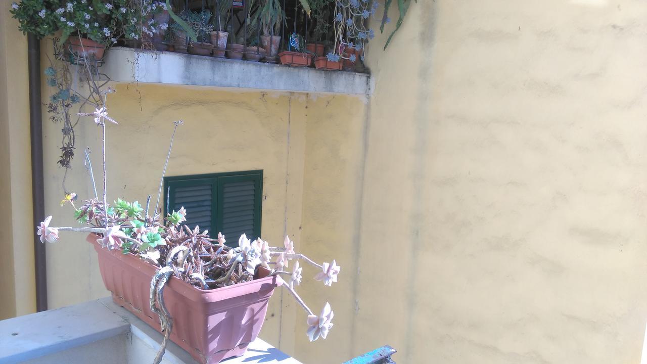 A Due Passi Dal Treno Appartement Pisa Buitenkant foto