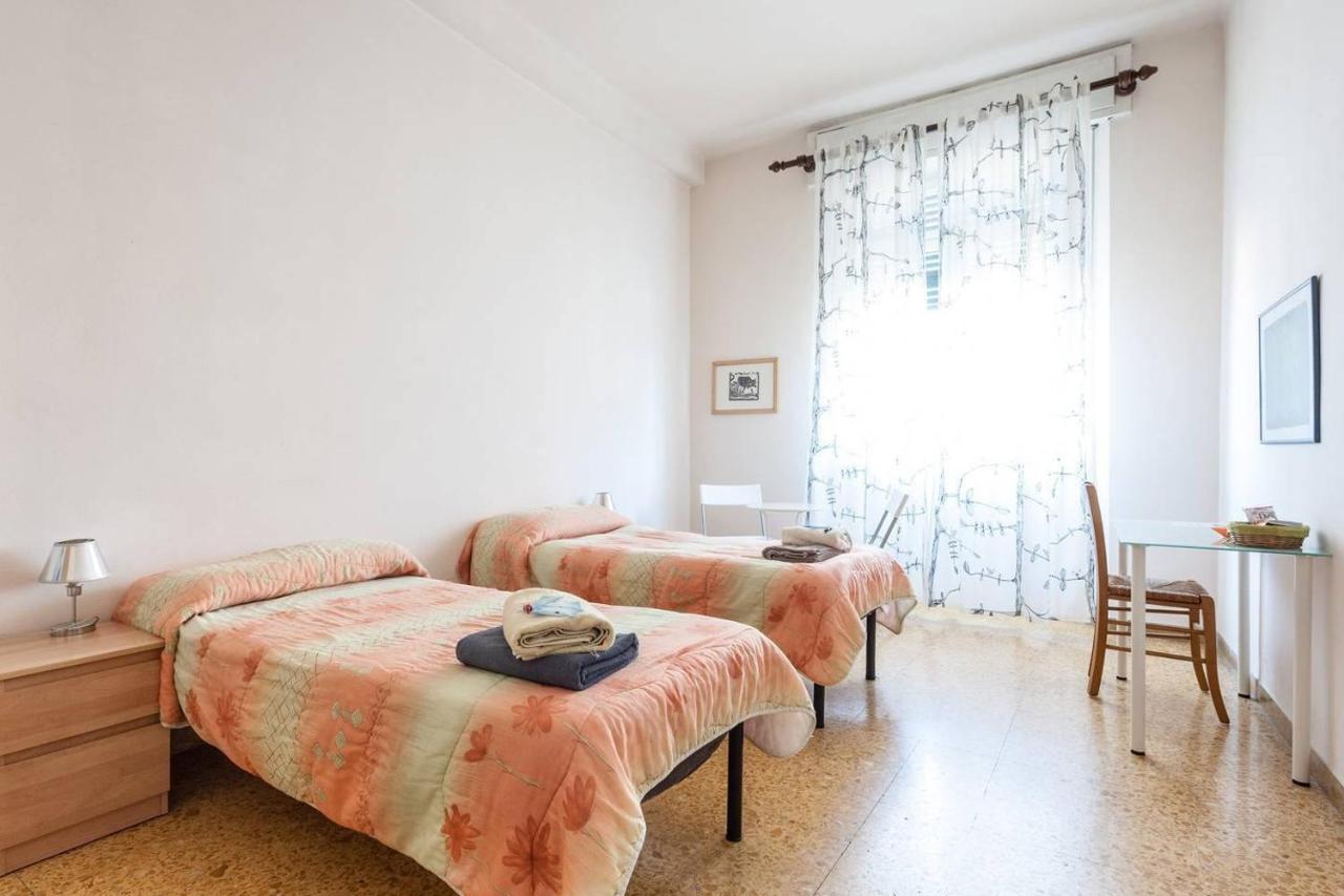A Due Passi Dal Treno Appartement Pisa Buitenkant foto